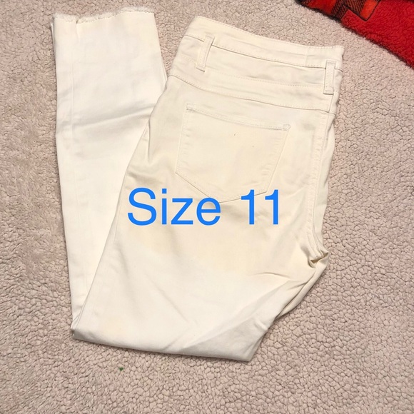 Tops and bottoms - Picture 14 of 15